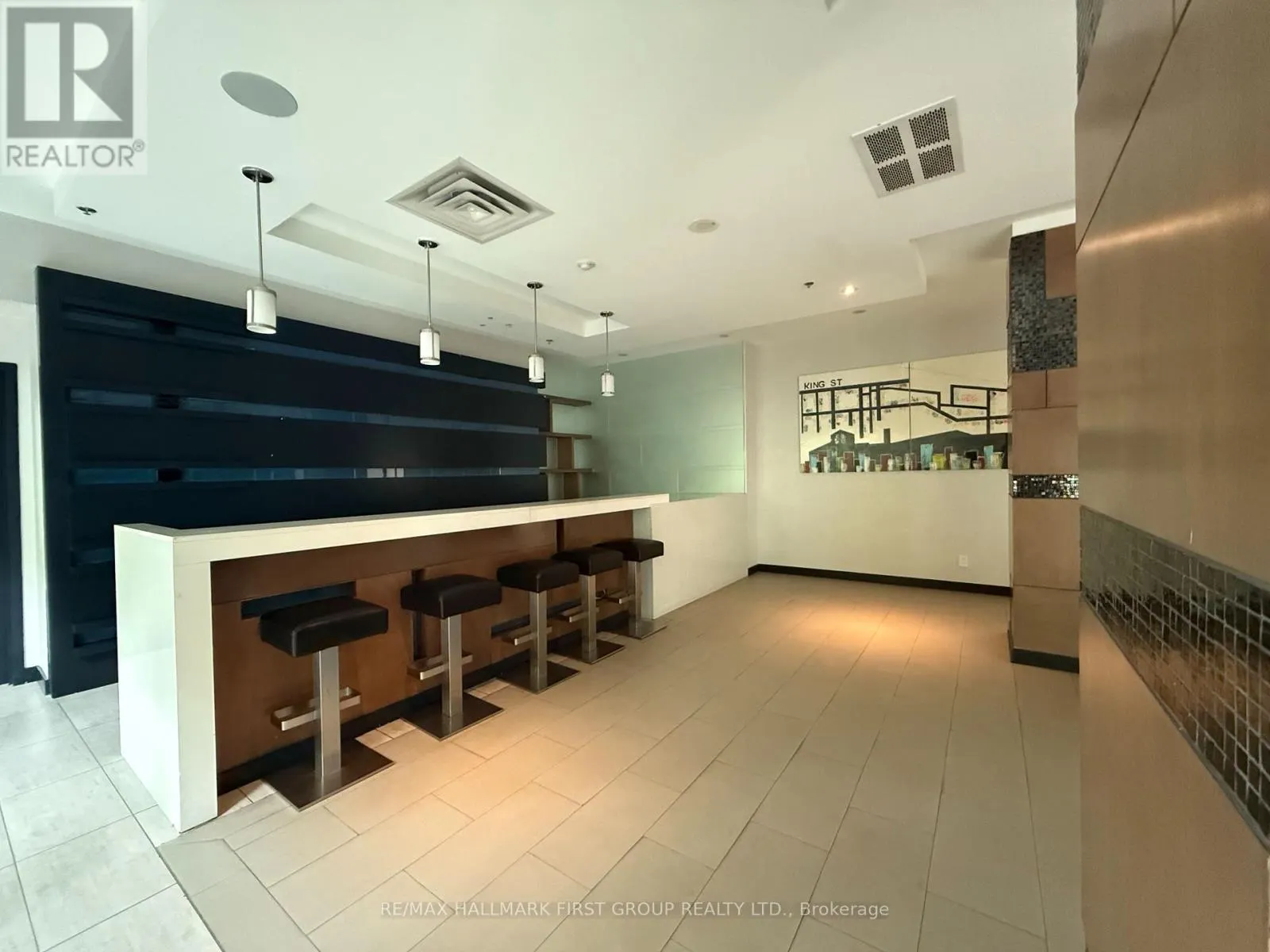 1111 - 80 WESTERN BATTERY ROAD