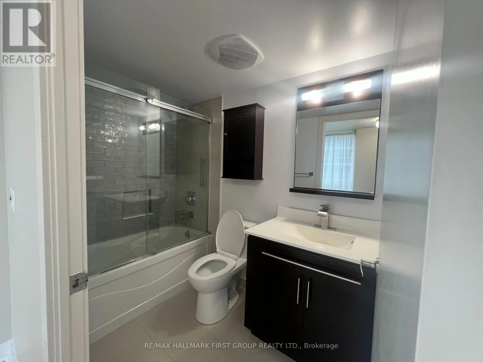 1111 - 80 WESTERN BATTERY ROAD
