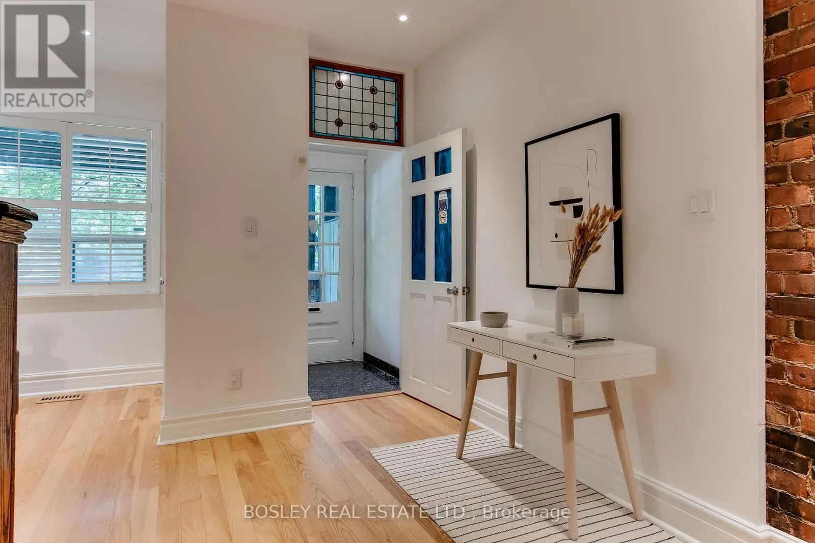 6 PROSPECT STREET