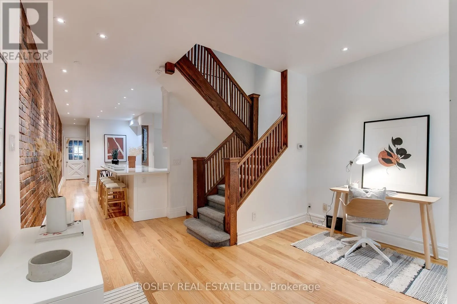 6 PROSPECT STREET