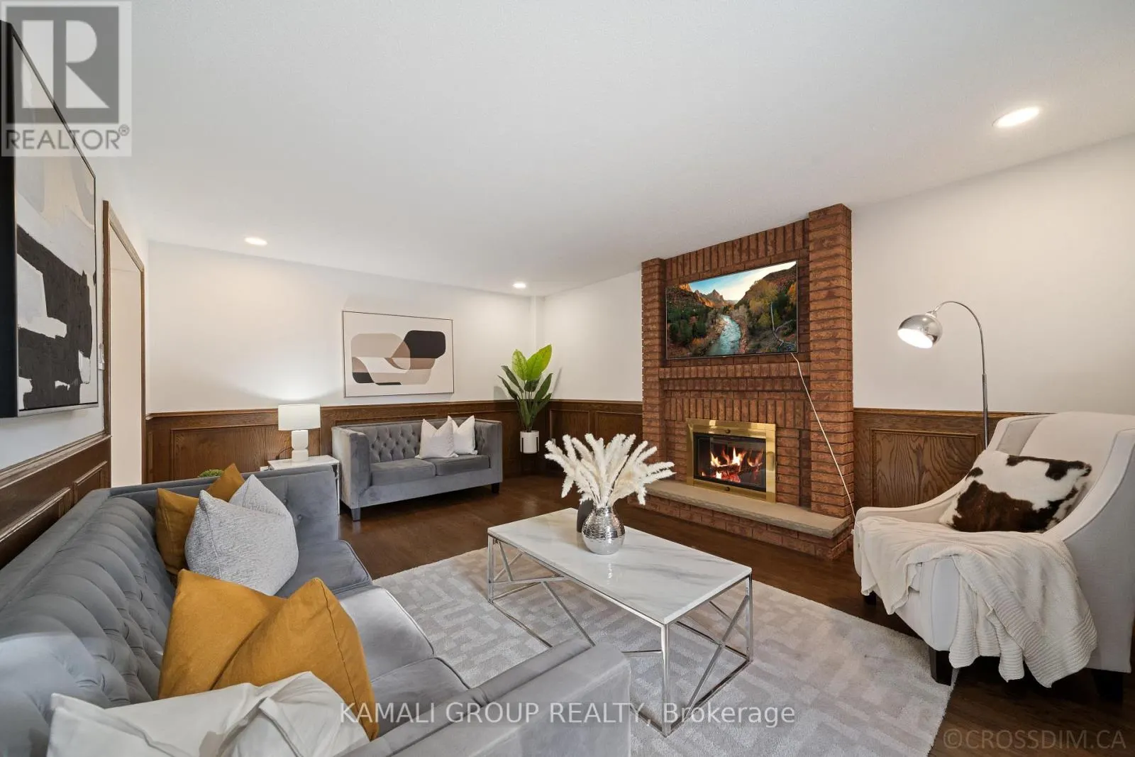287 DUNVIEW AVENUE