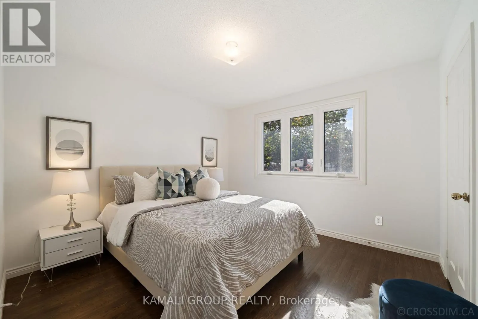 287 DUNVIEW AVENUE