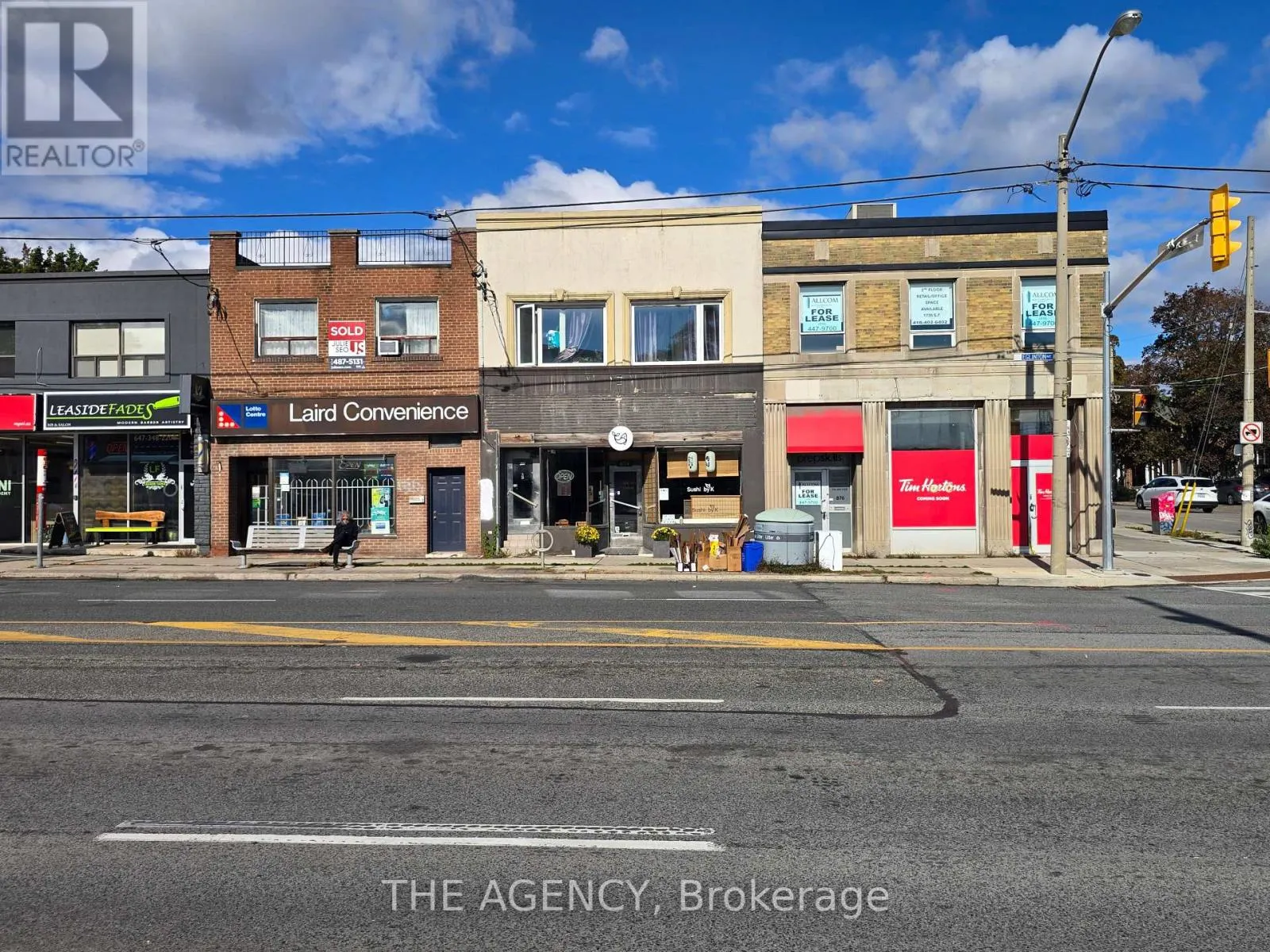 874 EGLINTON AVENUE E
