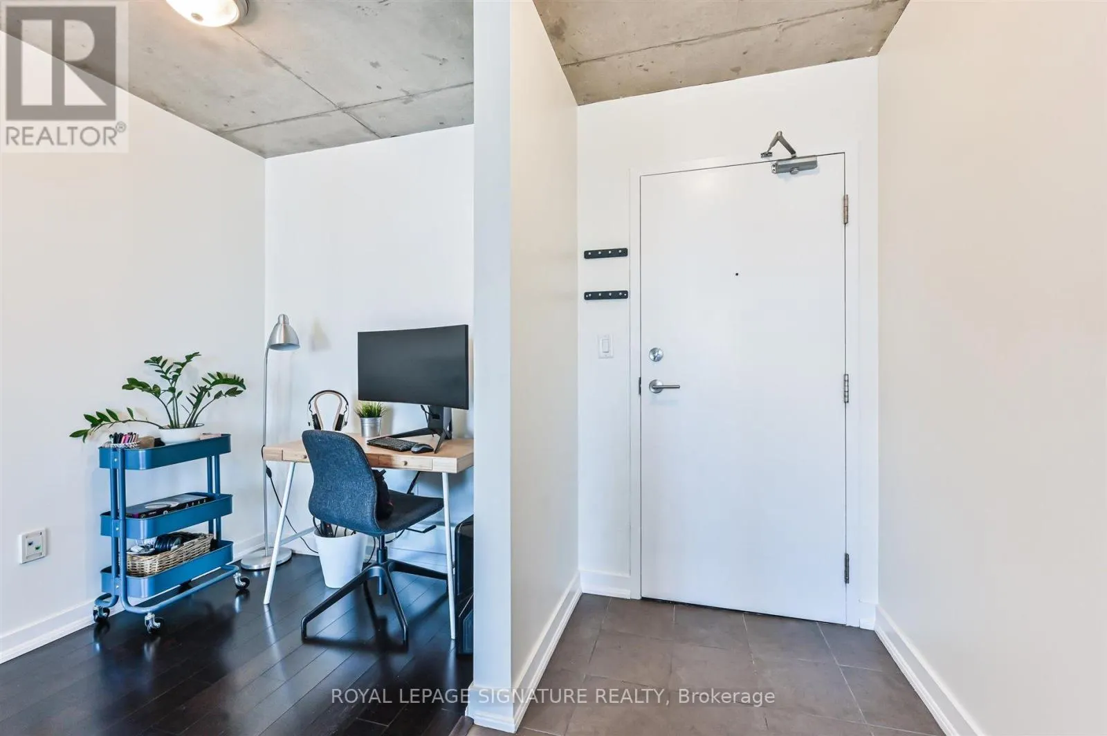 1506 - 11 BRUNEL COURT