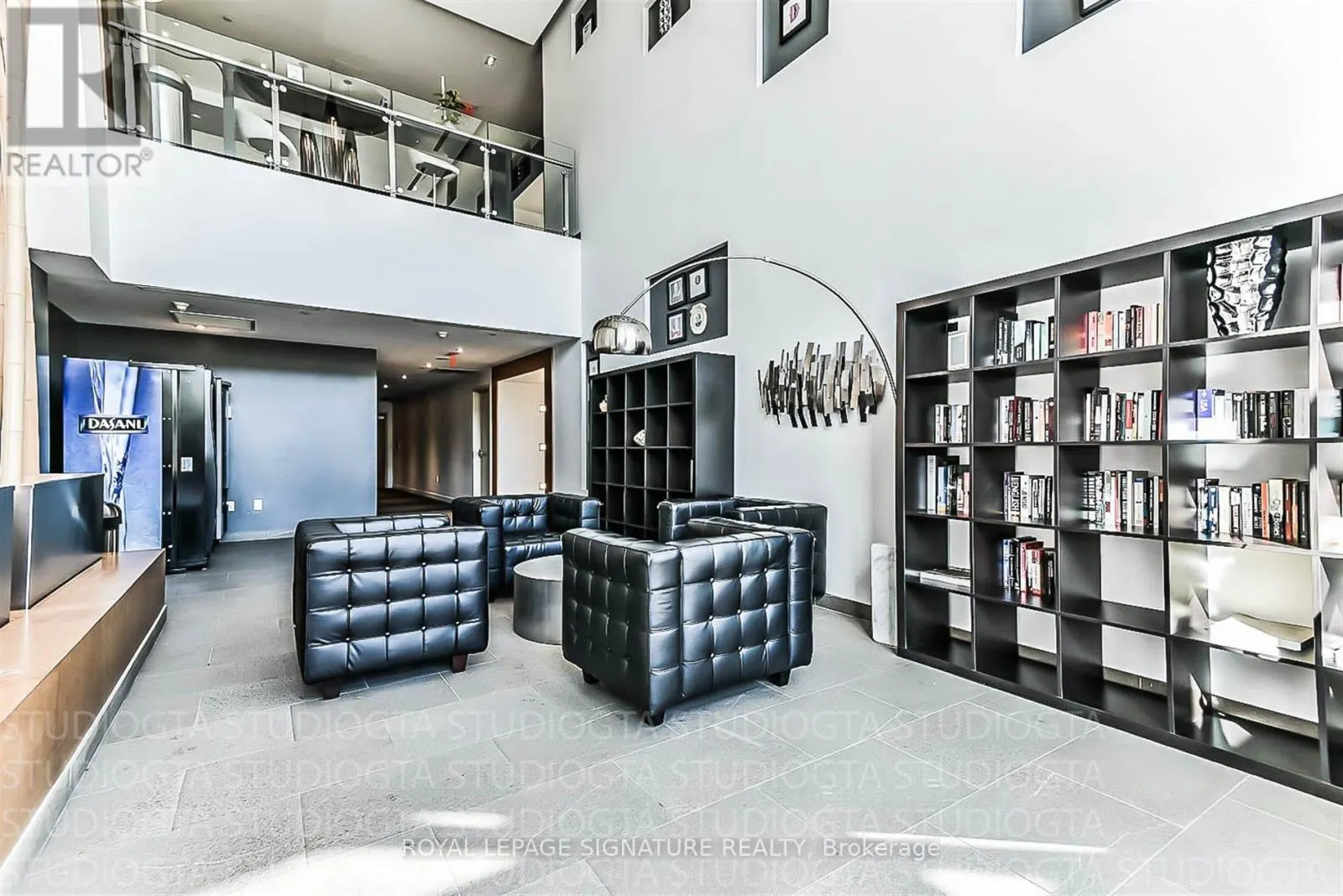 1506 - 11 BRUNEL COURT