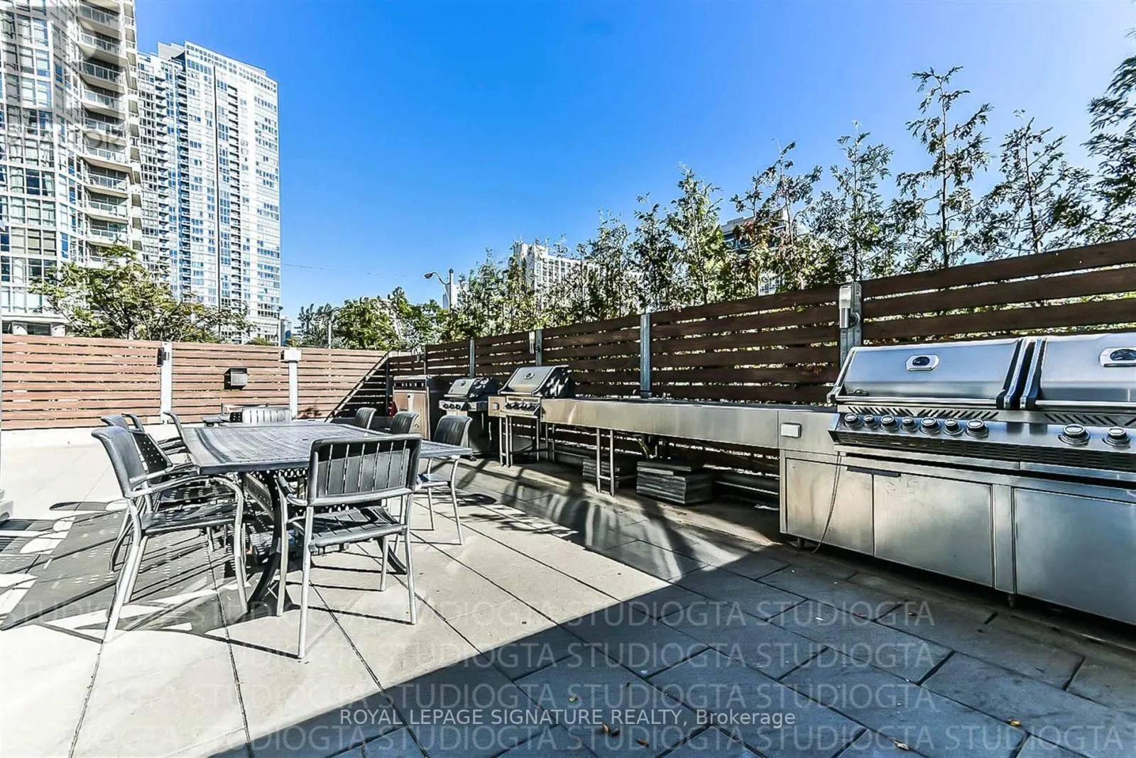 1506 - 11 BRUNEL COURT