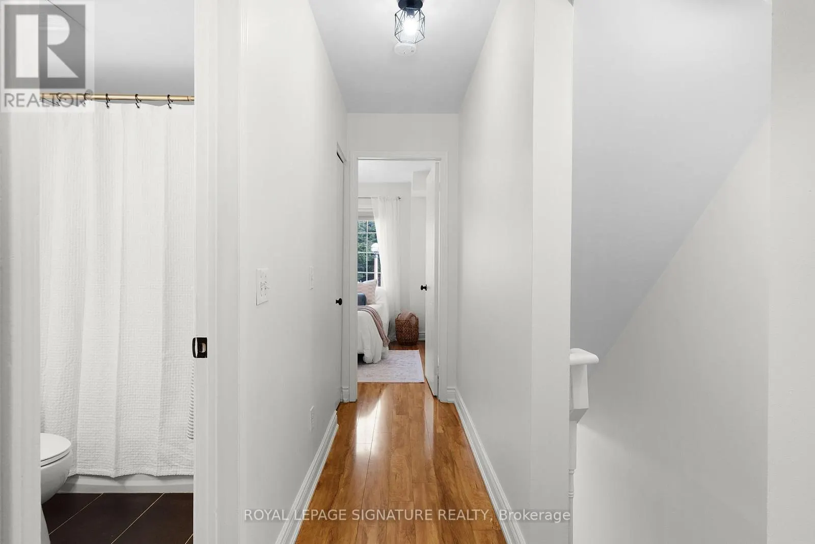 107 - 262 ST HELENS AVENUE