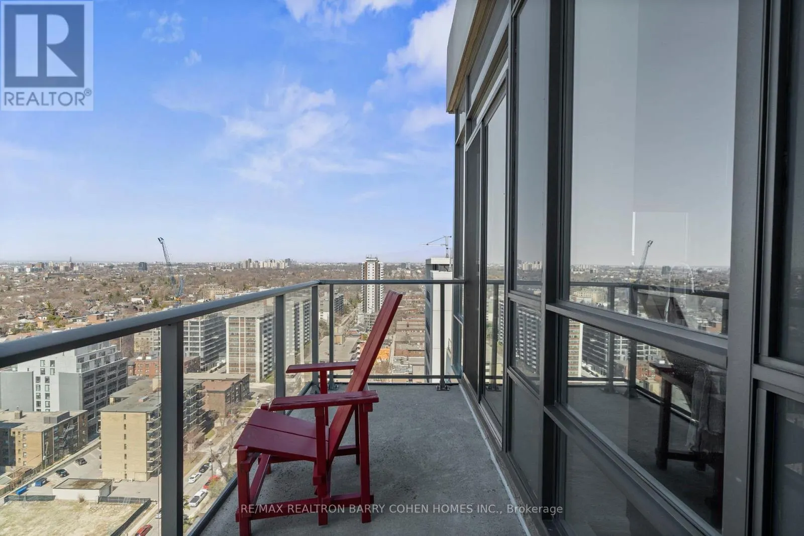 2103 - 500 ST CLAIR AVENUE W
