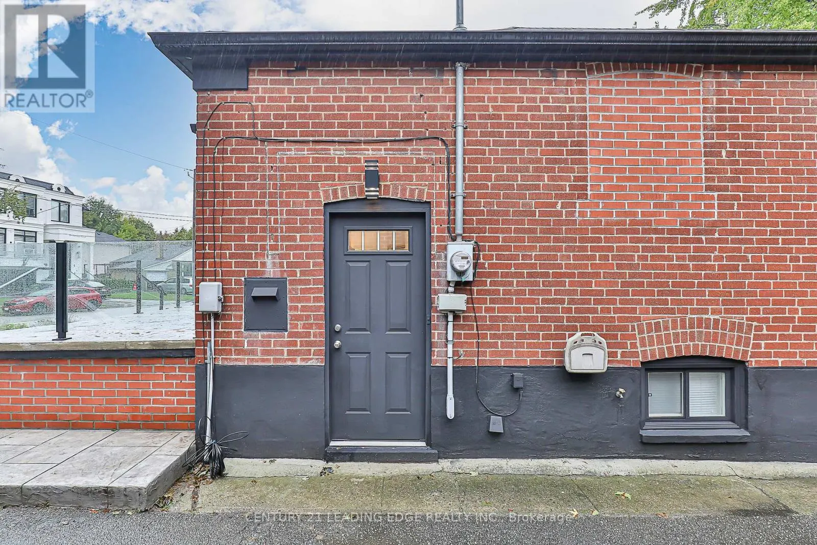 43 BARCLAY ROAD