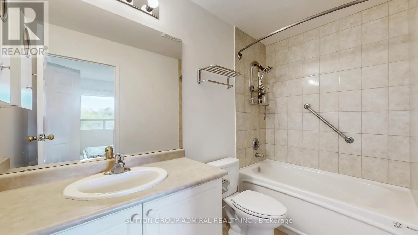 303 - 778 SHEPPARD AVENUE W