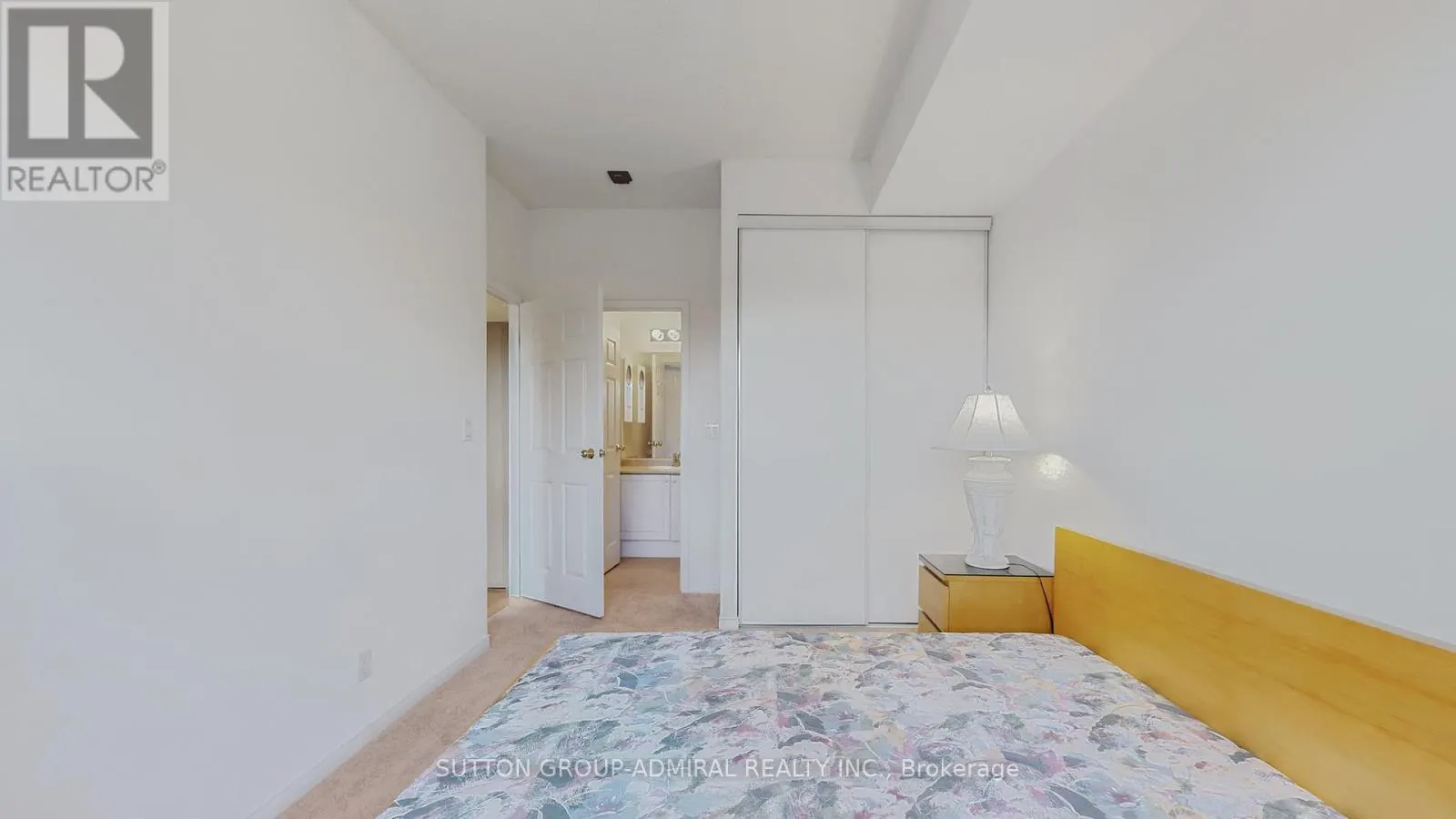 303 - 778 SHEPPARD AVENUE W