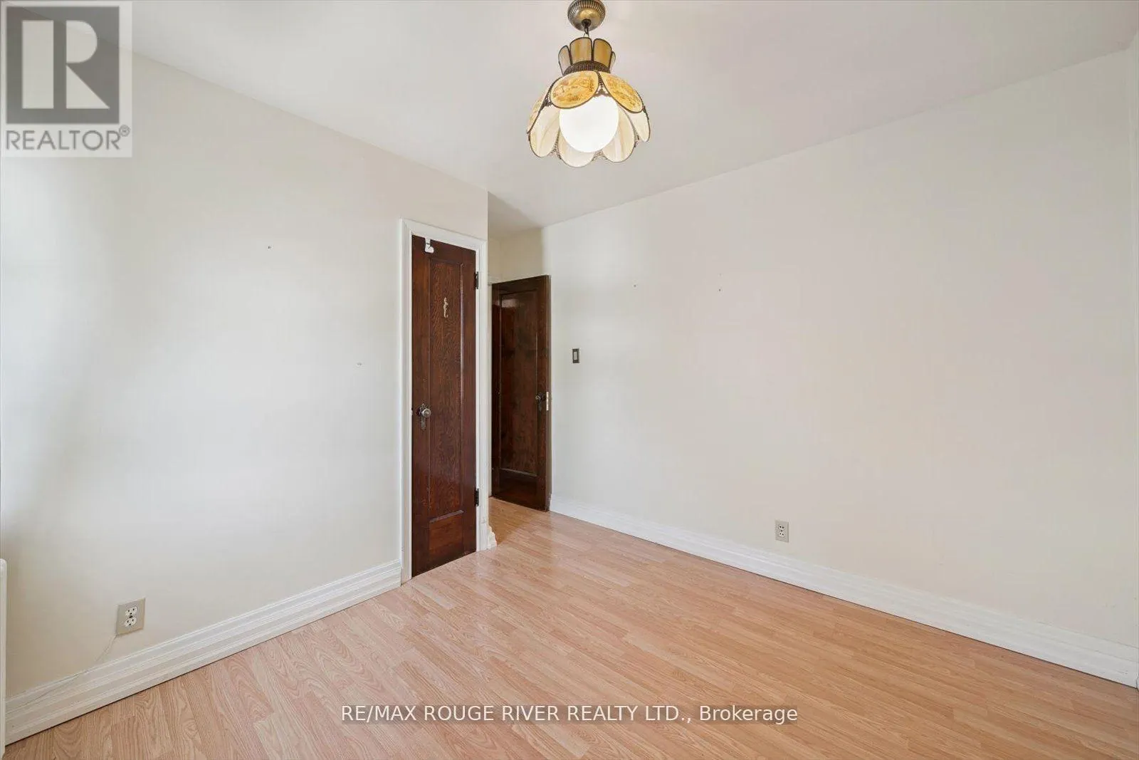 424 OAKWOOD AVENUE