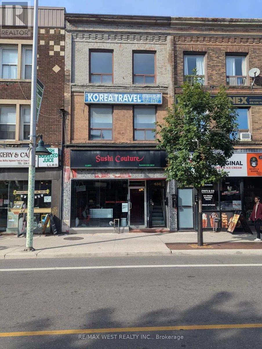456 BLOOR STREET W