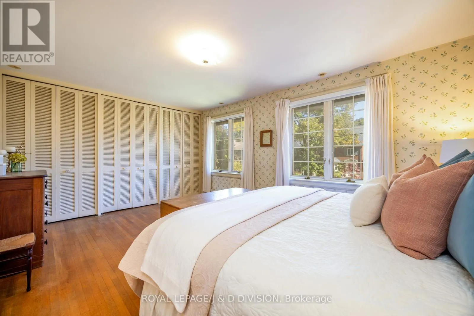 50 EASTBOURNE AVENUE