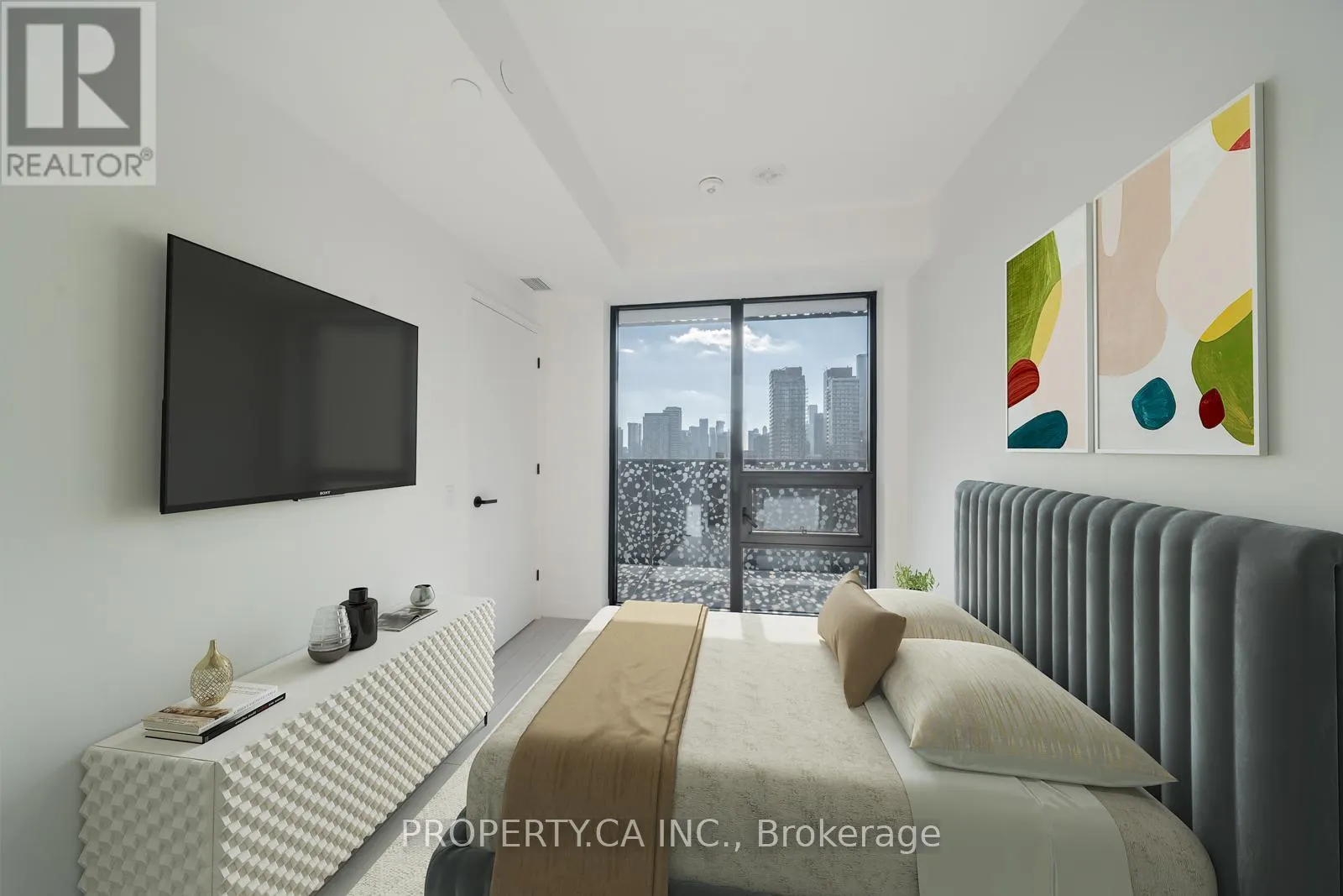 1705 - 55 CHARLES STREET E