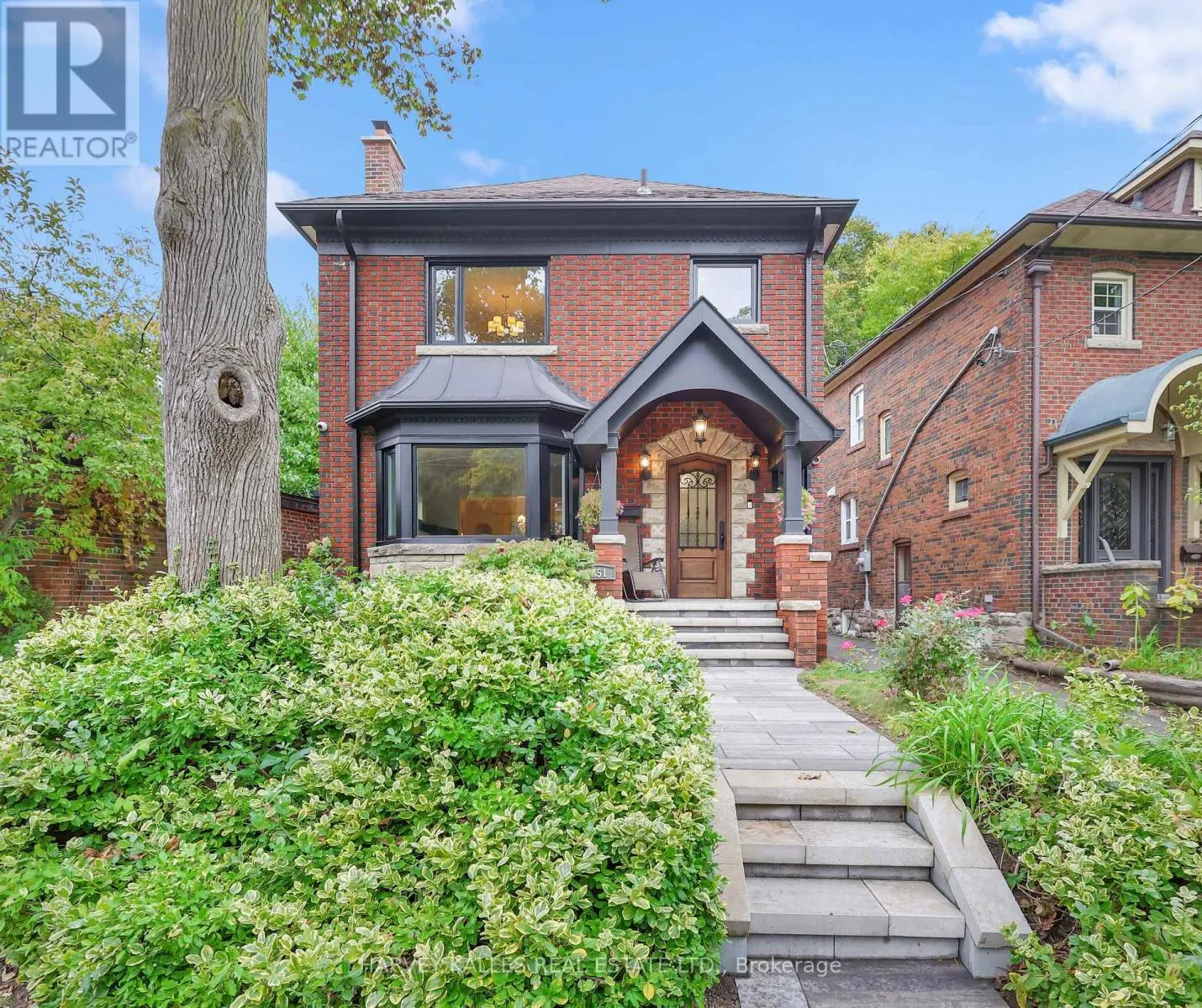 251 WANLESS AVENUE