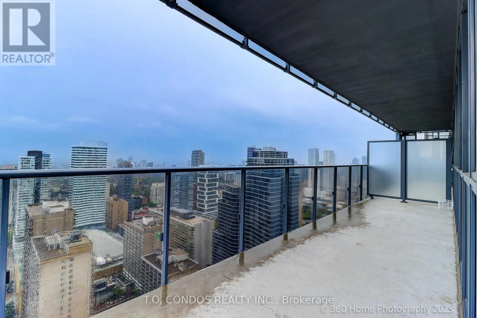 4105 - 7 GRENVILLE STREET