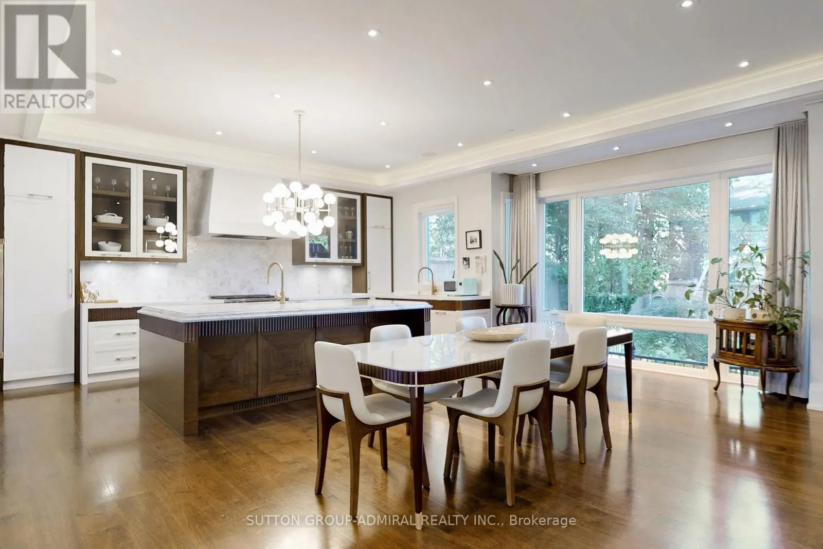276 STRATHALLAN WOOD