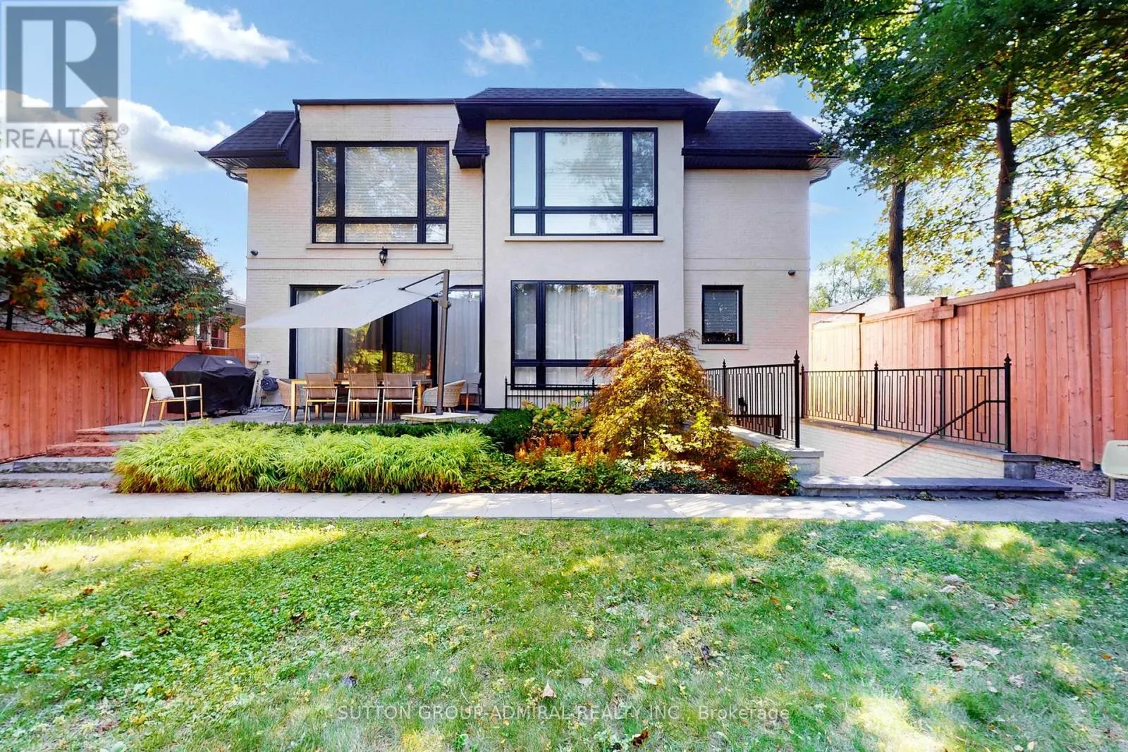 276 STRATHALLAN WOOD
