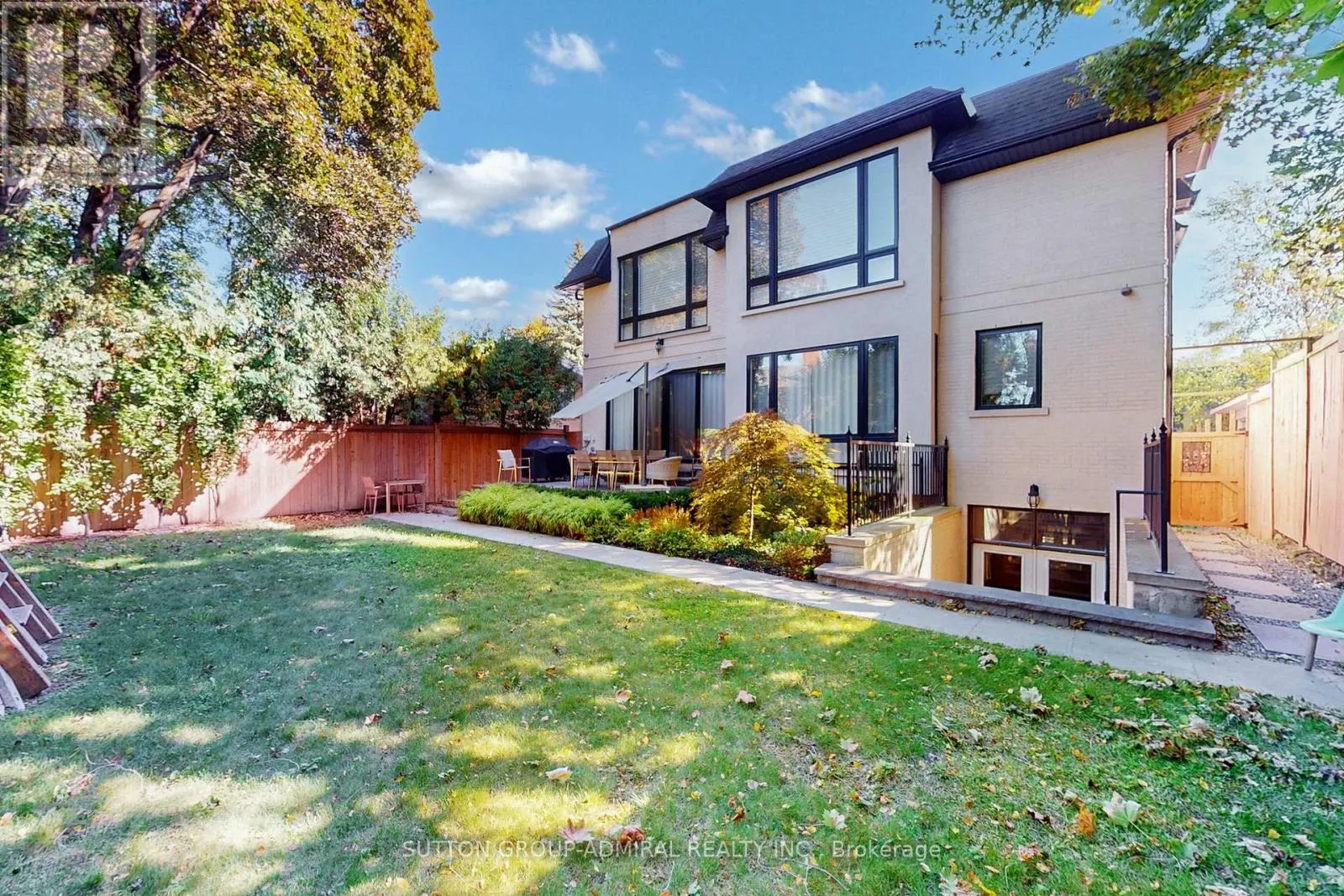 276 STRATHALLAN WOOD