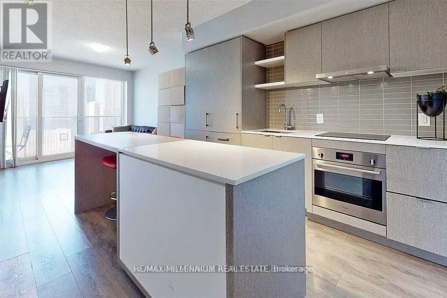 3103 - 88 HARBOUR STREET