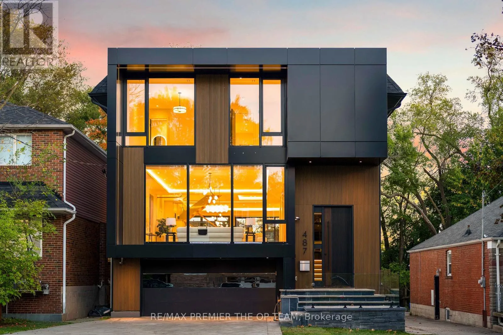 487 COLDSTREAM AVENUE