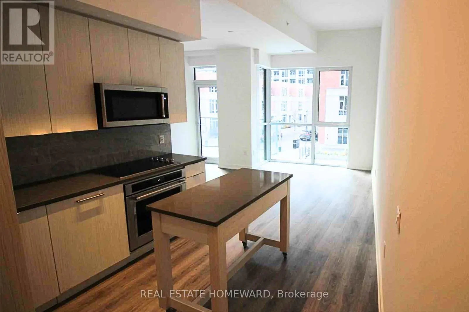 203 - 38 IANNUZZI STREET