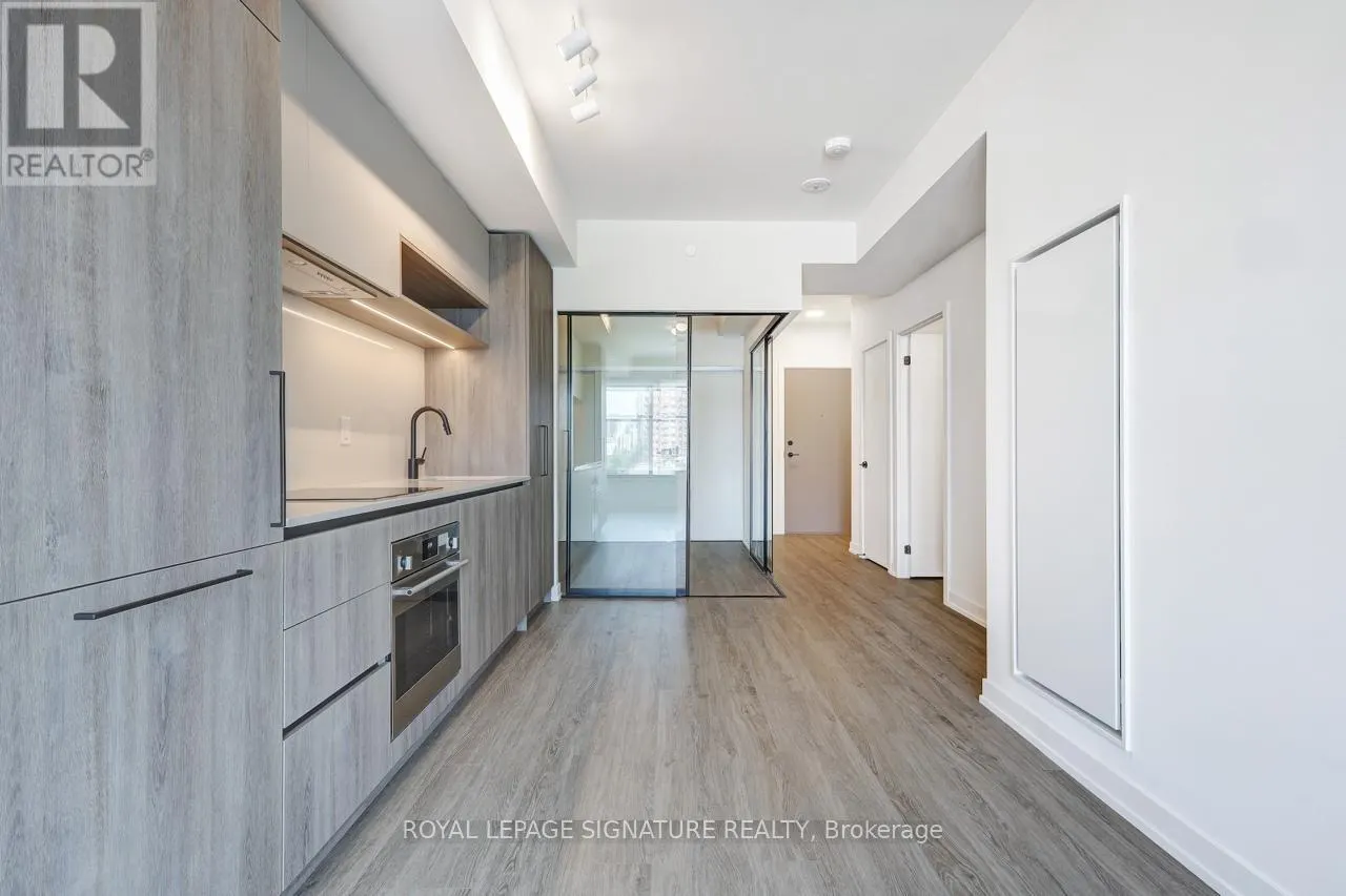 611 - 181 STERLING ROAD