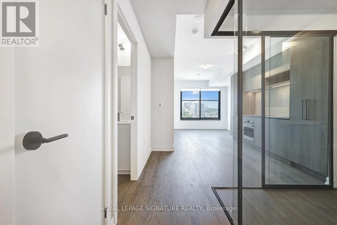 611 - 181 STERLING ROAD
