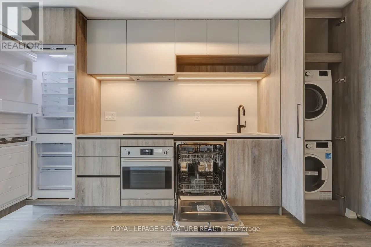 611 - 181 STERLING ROAD