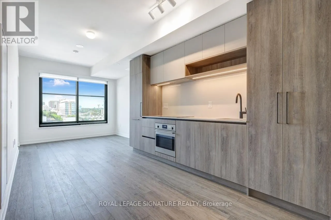 611 - 181 STERLING ROAD