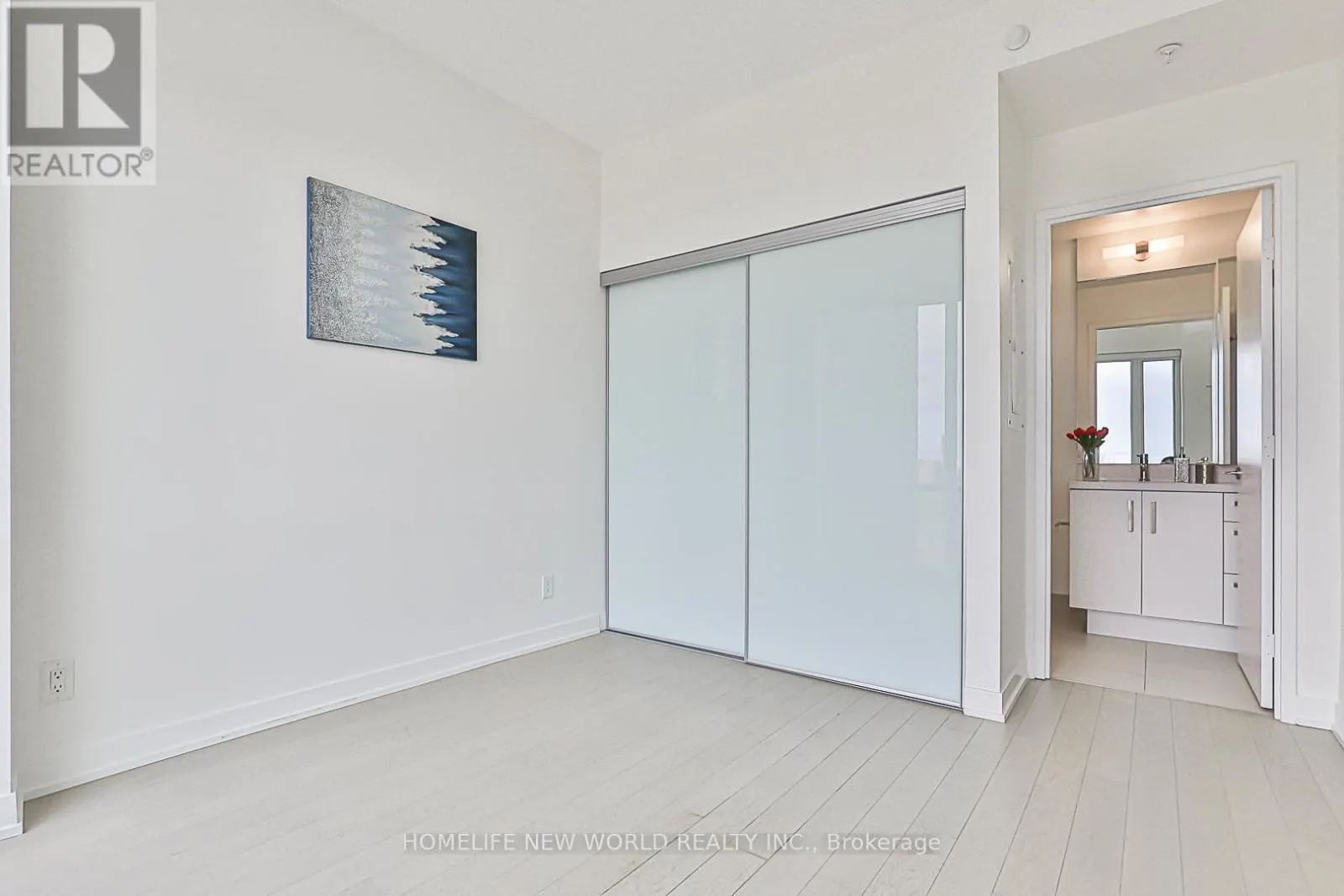 S501 - 120 BAYVIEW AVENUE