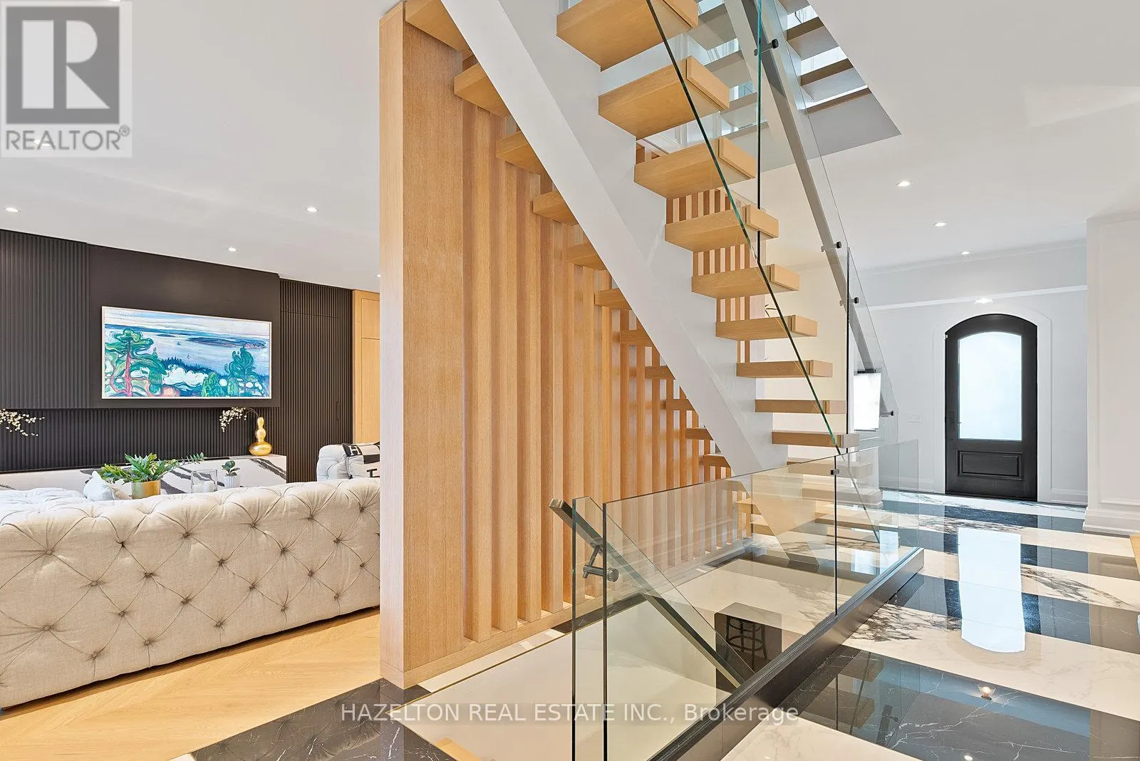 62 MAPLE AVENUE