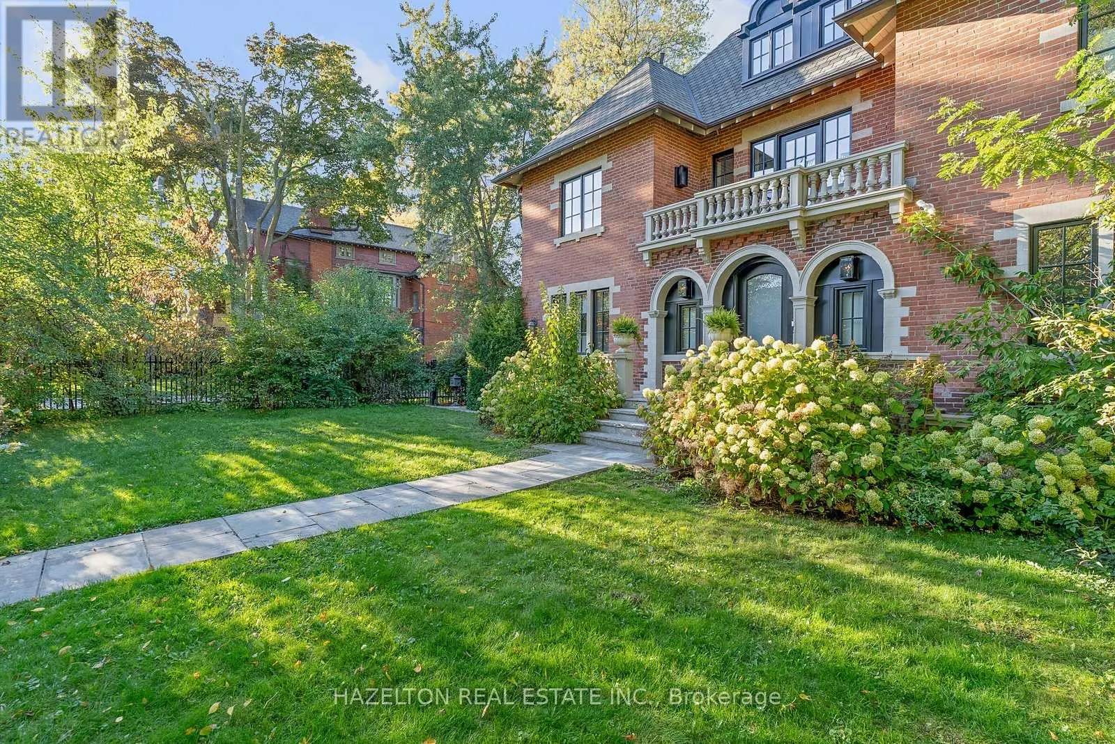 62 MAPLE AVENUE
