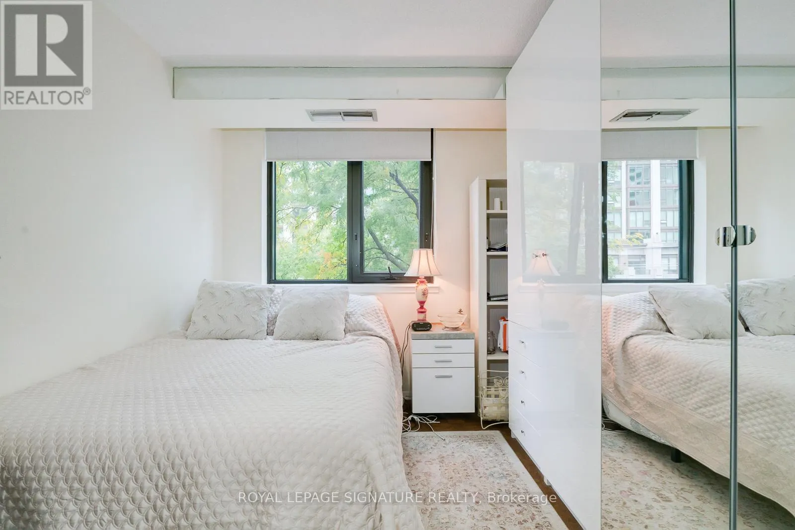 504 - 260 HEATH STREET W