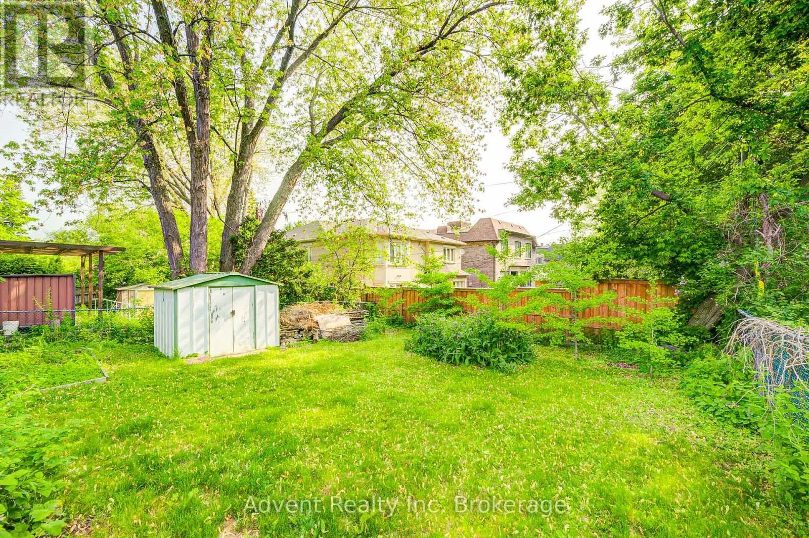 223 WILLOWDALE AVENUE