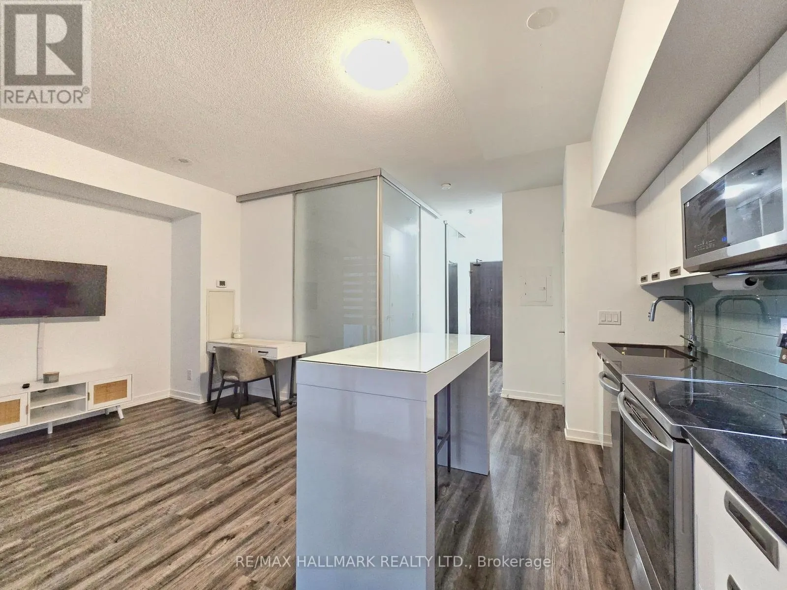 1412 - 33 CHARLES ST STREET E
