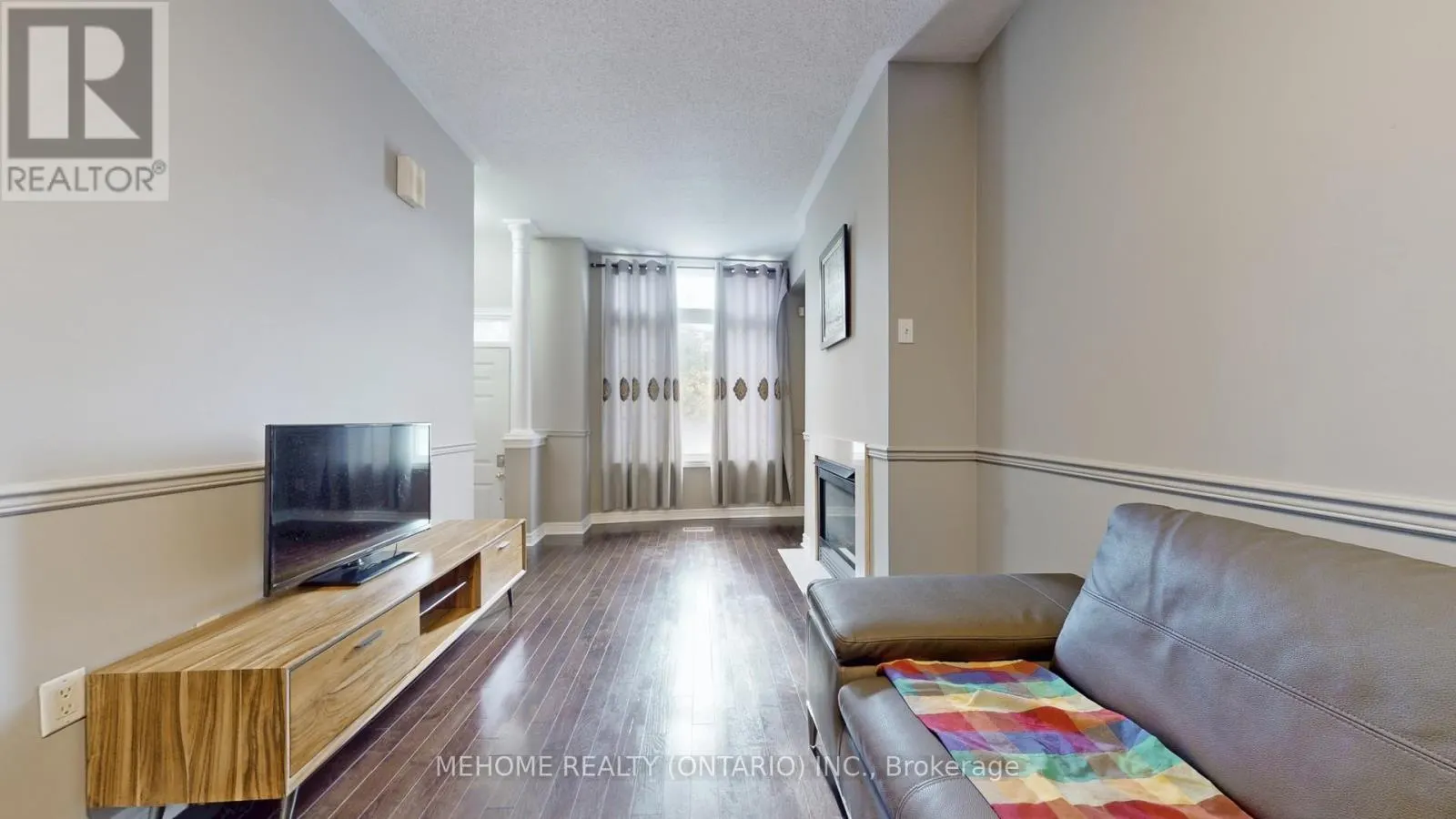 66J FINCH AVENUE W