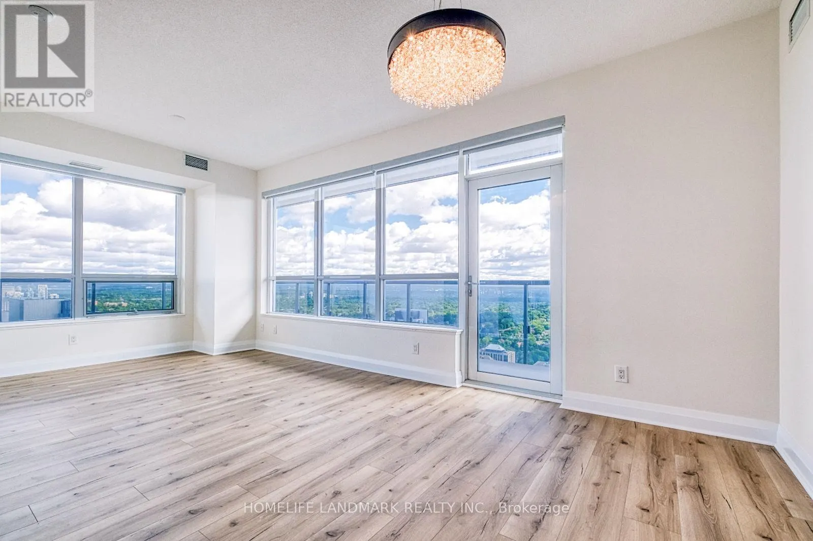 4123 - 5 SHEPPARD AVENUE E