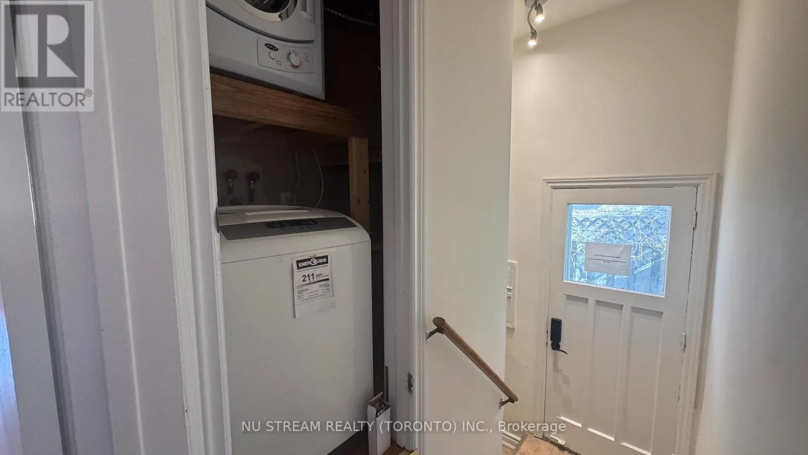 (1 LVL) - 435 CUMMER AVENUE