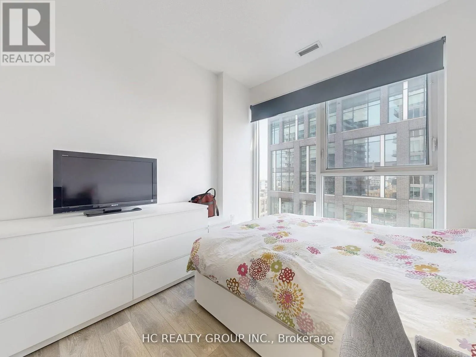 1303 - 15 LOWER JARVIS STREET