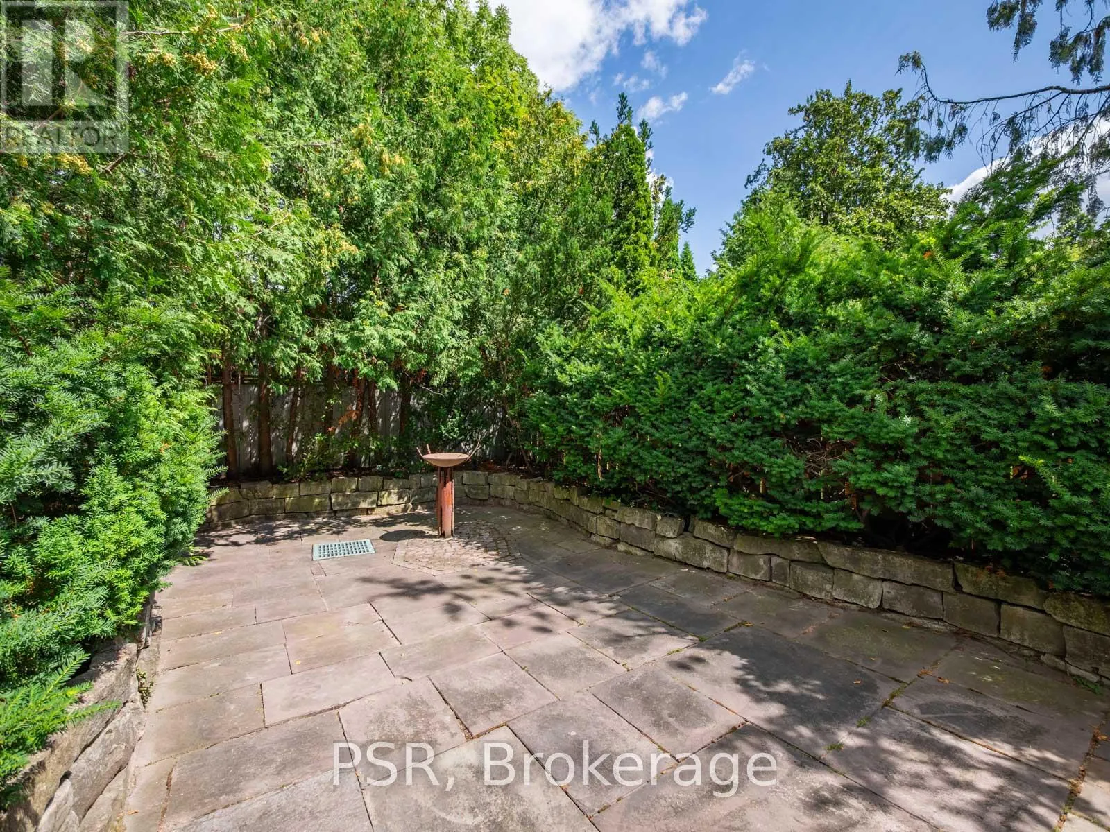 128 ST CLEMENTS AVENUE