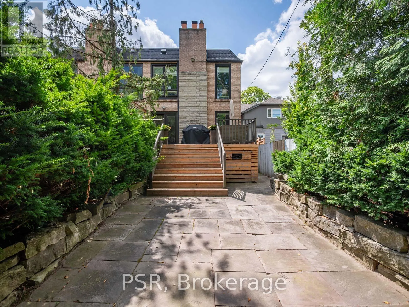 128 ST CLEMENTS AVENUE