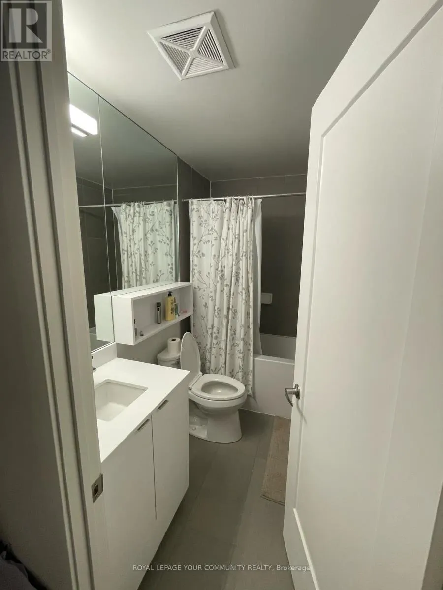 335 W - 135 LOWER SHERBOURNE STREET
