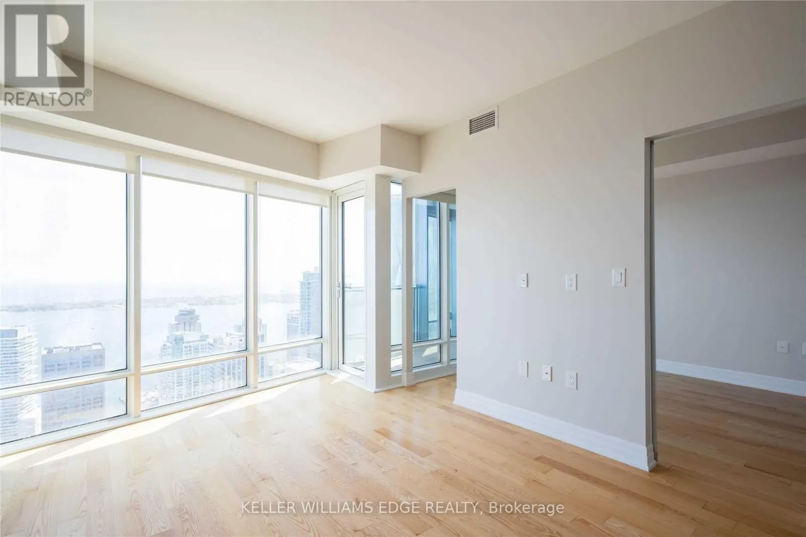 5310 - 8 THE ESPLANADE STREET
