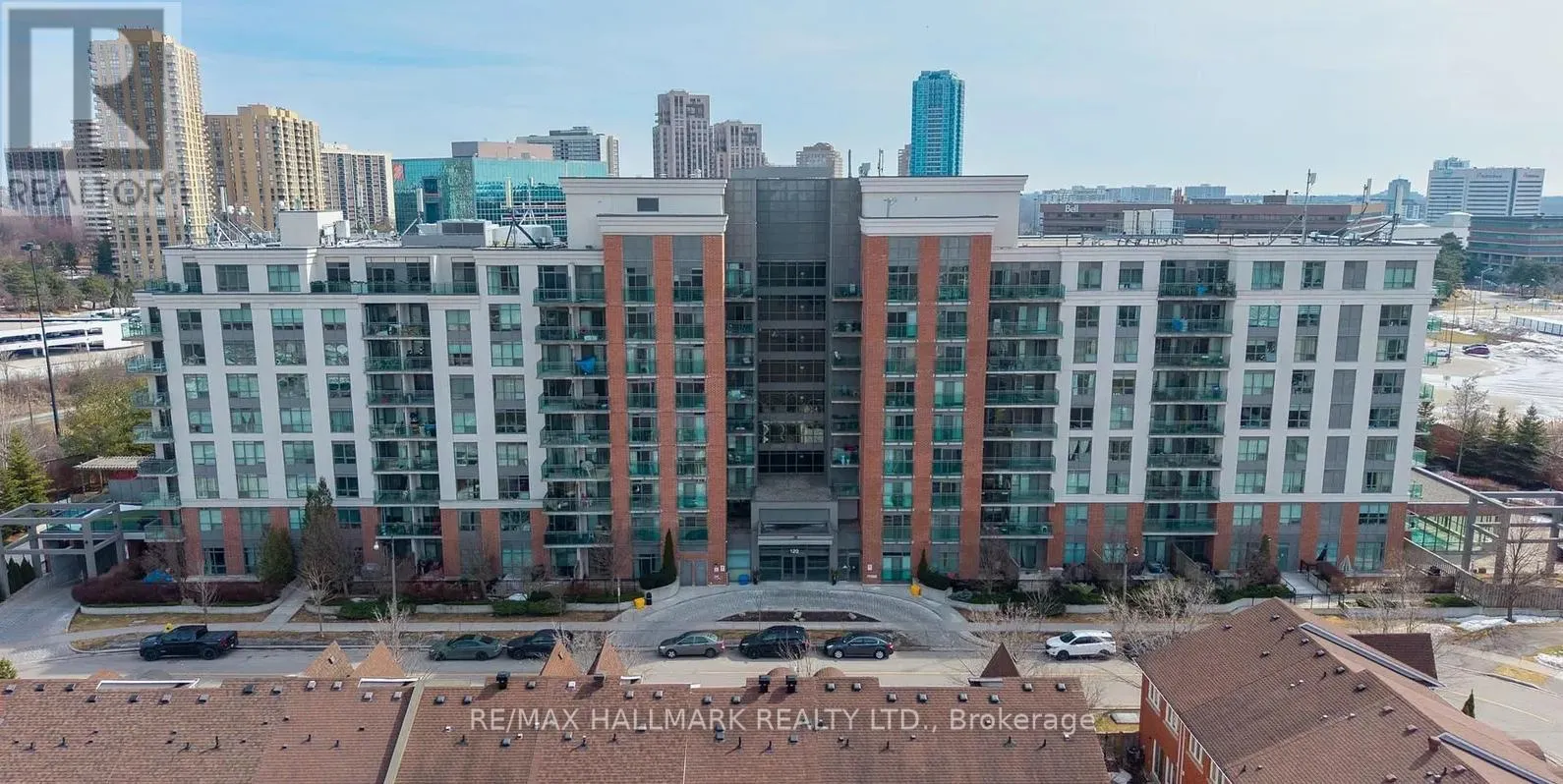 320 - 120 DALLIMORE CIRCLE S