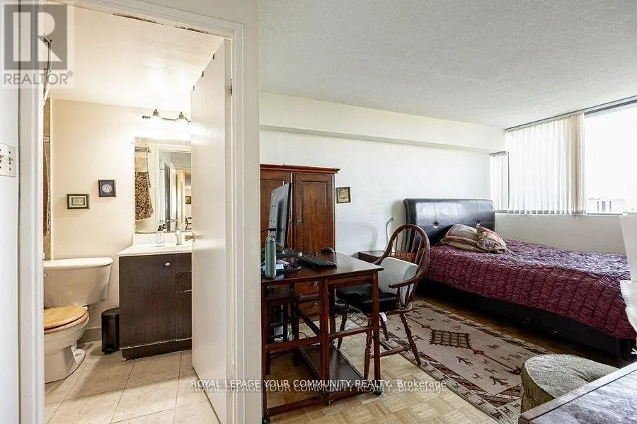 1606 - 133 TORRESDALE AVENUE