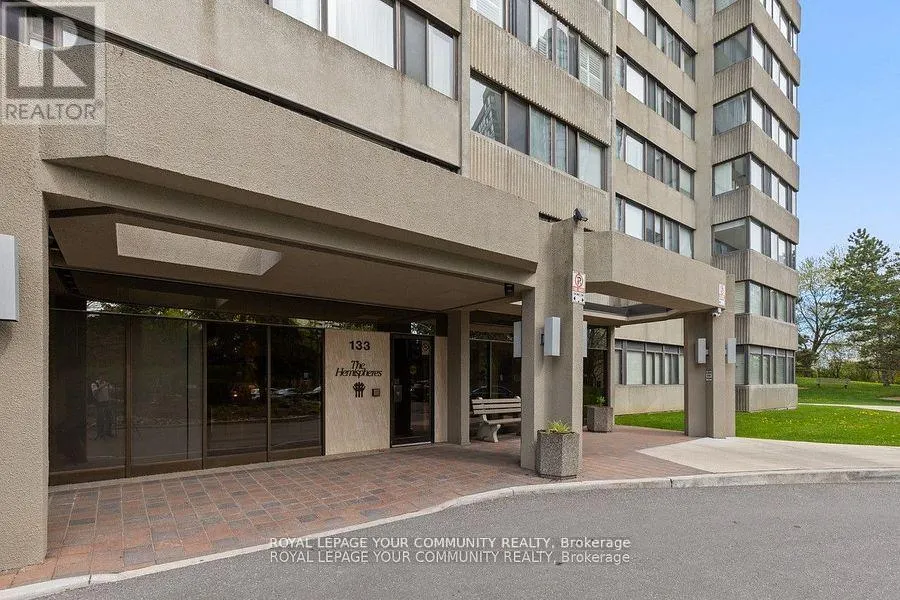 1606 - 133 TORRESDALE AVENUE