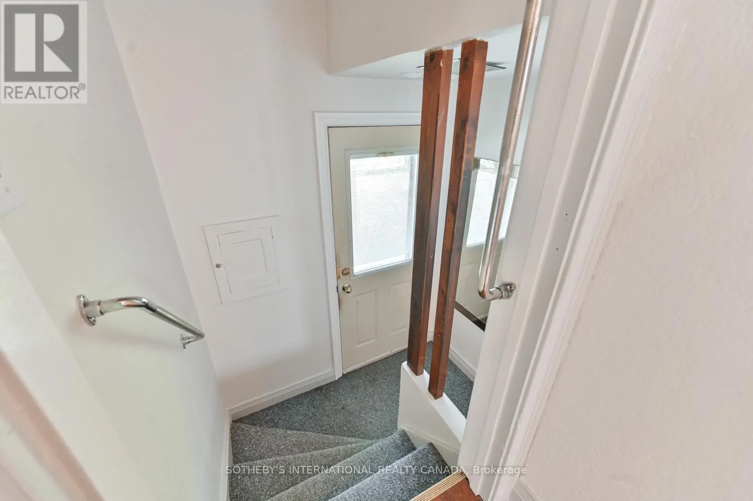 2 WINGATE PLACE