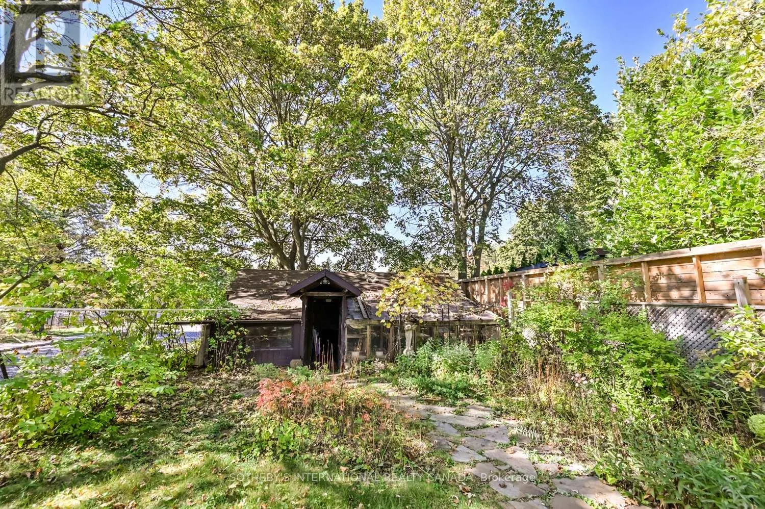 2 WINGATE PLACE